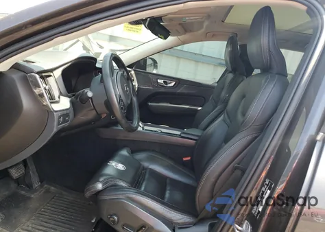 2022 Volvo Xc60 B5 Inscription from USA, damaged, VIN YV4L12RLXN1986039